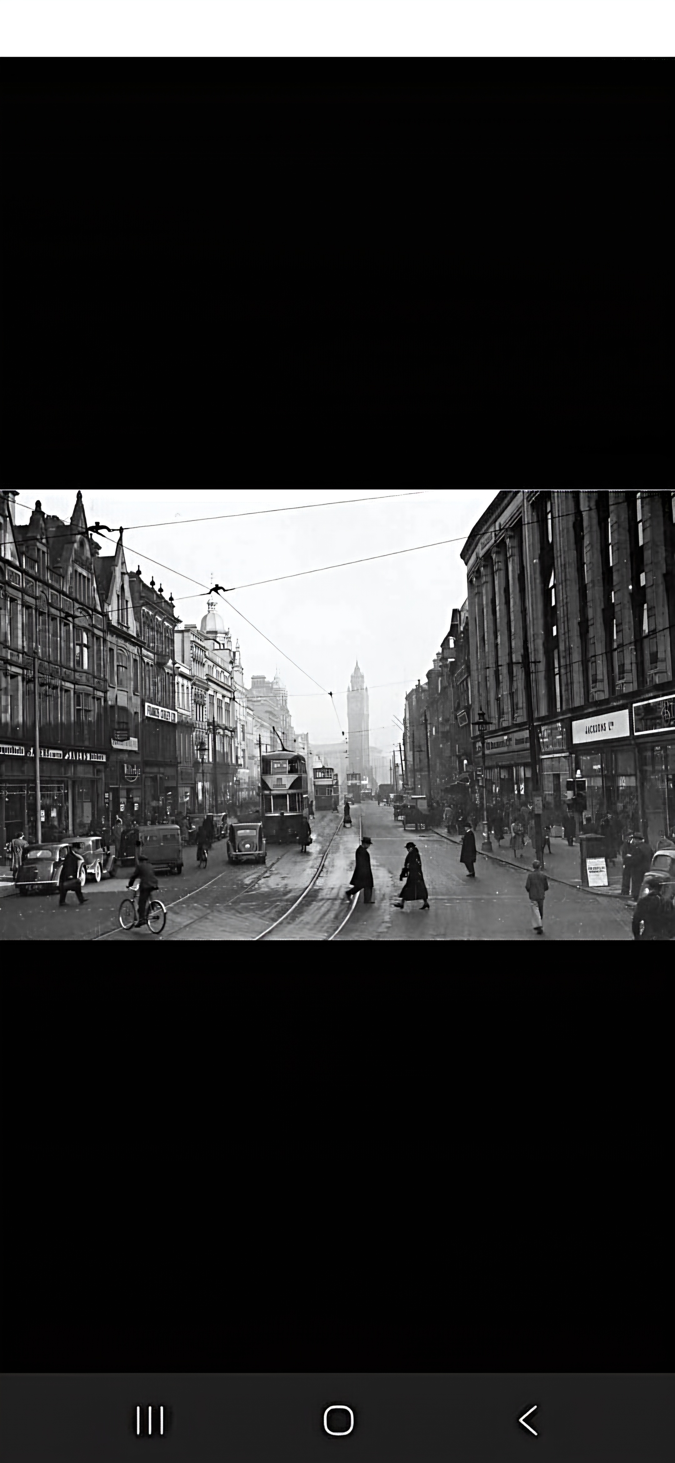 The leaning Albert Clock